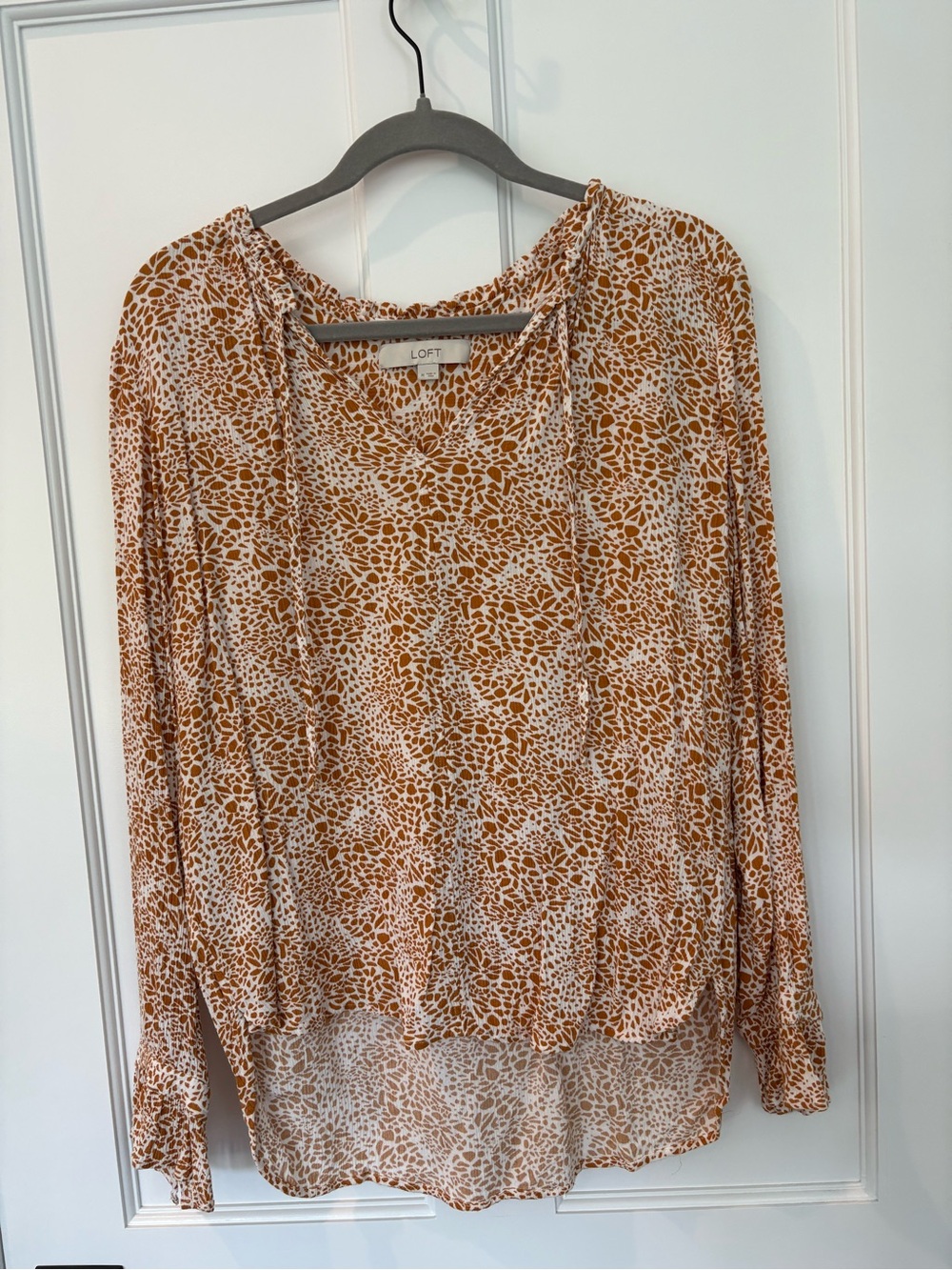 LOFT Rust and White Floral V-Neck Blouse